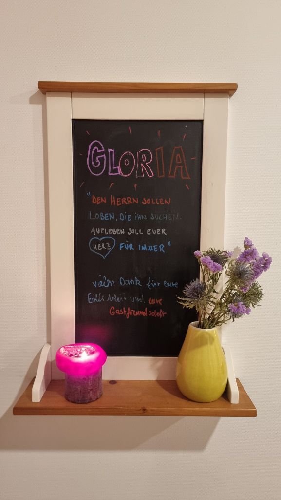 Gloria