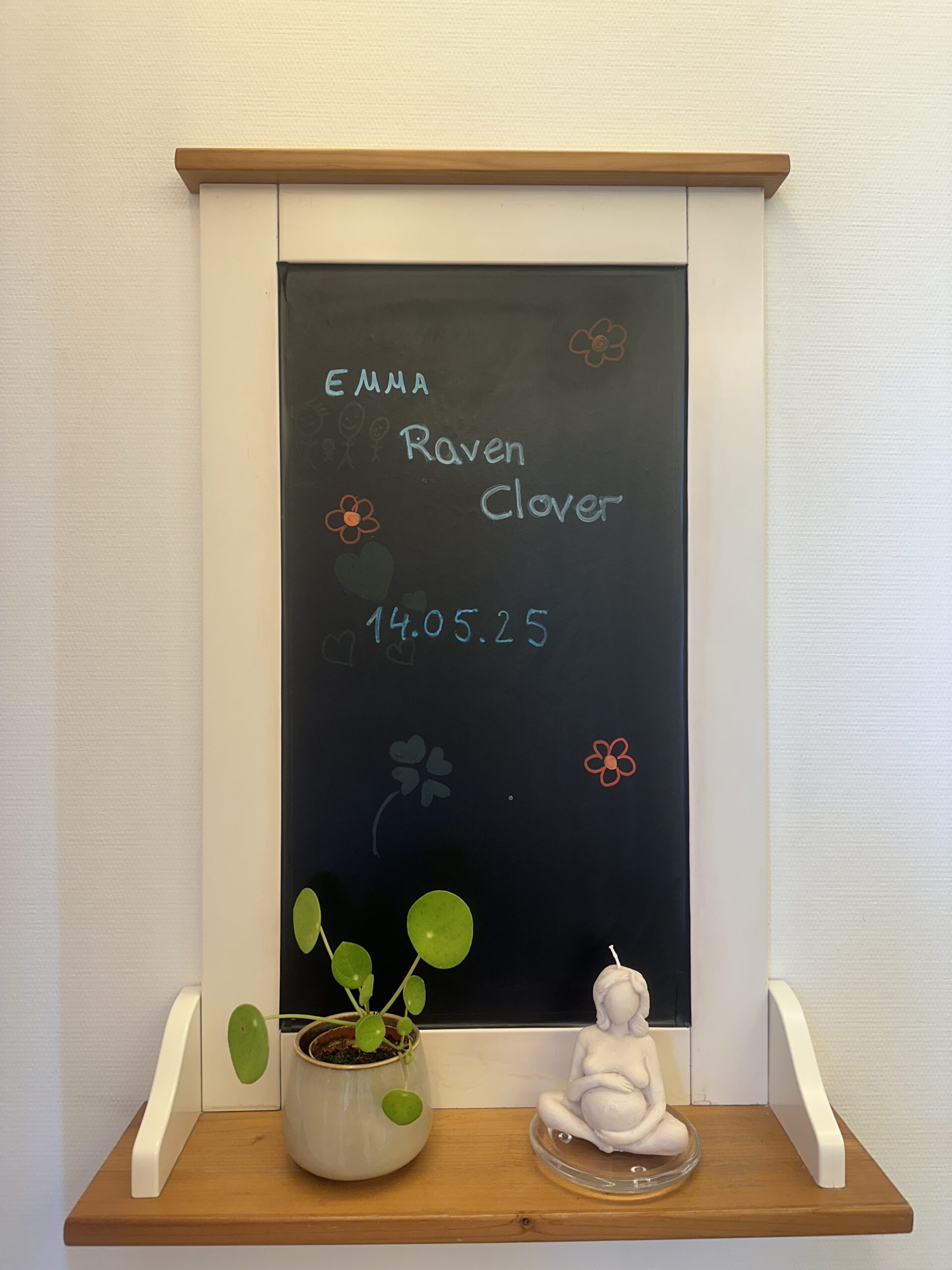 14.05. Emma Raven Clover